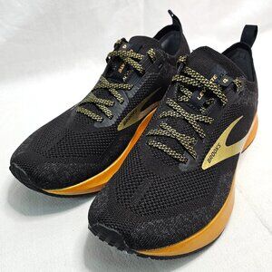 Brooks Running Levitate 4 Black Gold Victory Trainer Shoes Women's Size 8- EUC